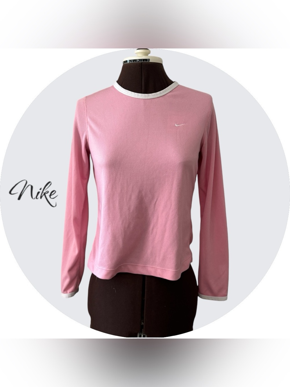 Women’s vintage Nike Long Sleeve Top